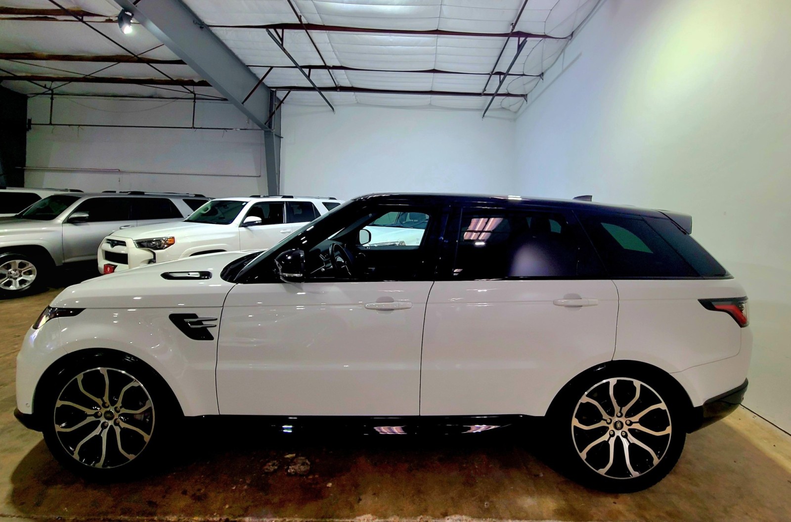Used Car 2019 Land Rover Range Rover Sport  Hse For Sale Under $30,000 In Austin, Texas