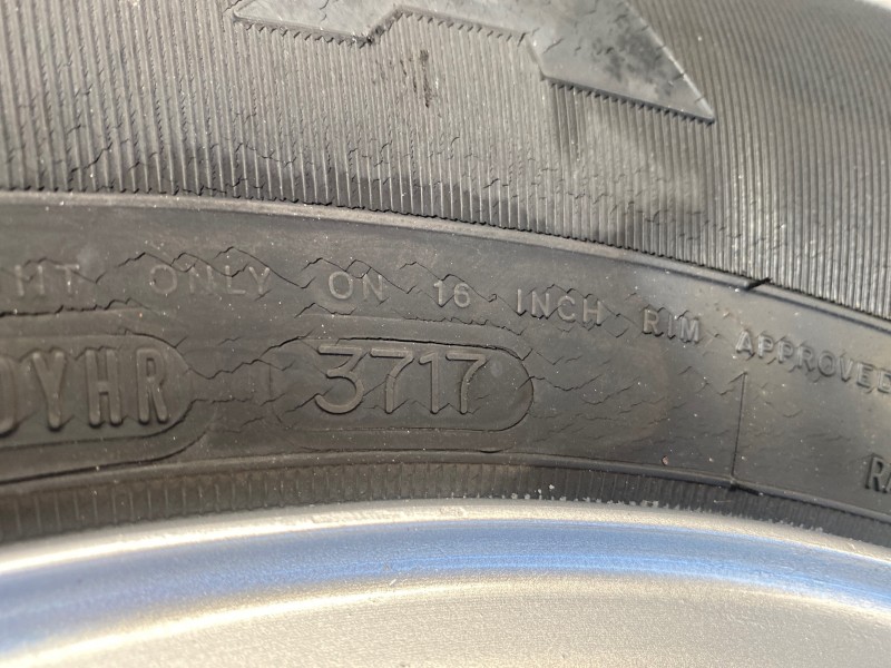 2003 Chevrolet Suburban LT 1 OWNER NO ACCIDENTS in ,