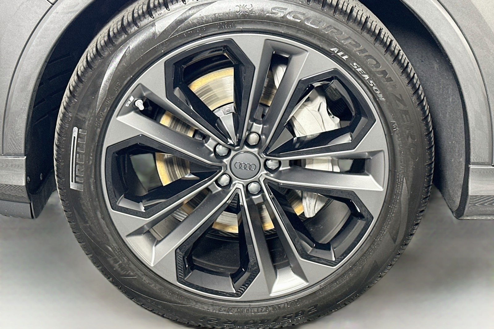 Used 2026 Samurai Gray Metallic Audi Premium Plus image 11