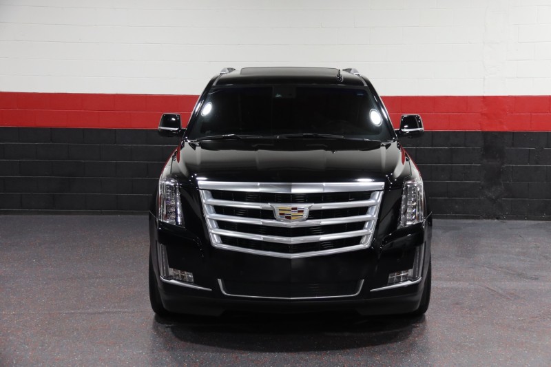 2016 Cadillac Escalade Luxury Collection 4WD 4dr Suv in , 