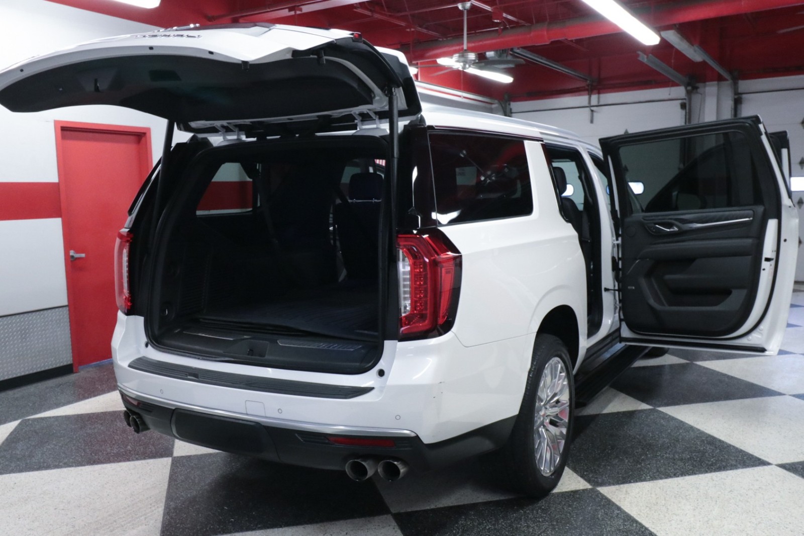 Used Car 2023 Gmc Yukon Xl  Denali For Sale Under $70,000 In Austin, Texas