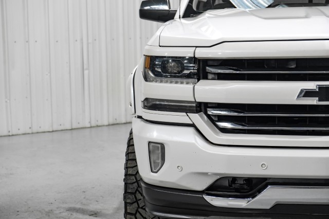 2017 Chevrolet Silverado 1500 LTZ 44