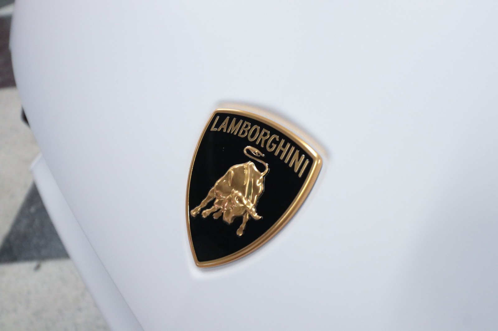 Used Car 2025 Lamborghini Urus  Se For Sale Under $360,000 In Austin, Texas