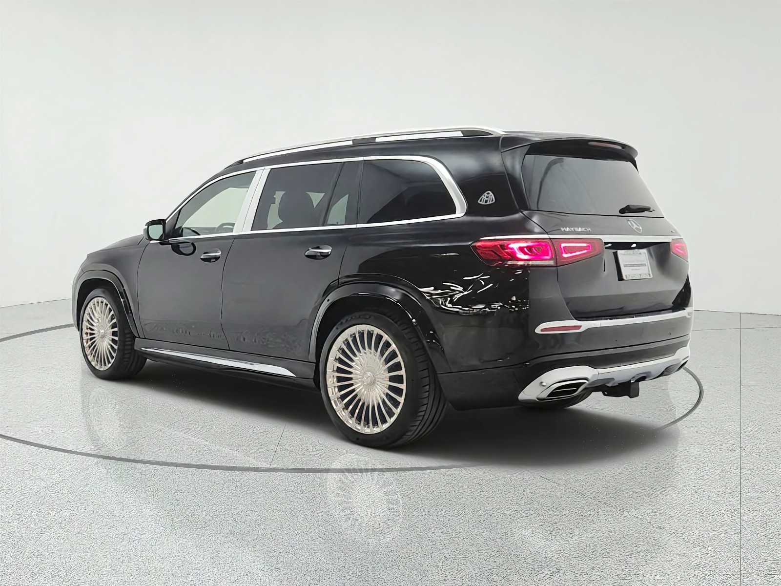 Certified Used 2021 Obsidian Black Metallic Mercedes-Benz Maybach GLS 600 4MATIC® SUV image 7