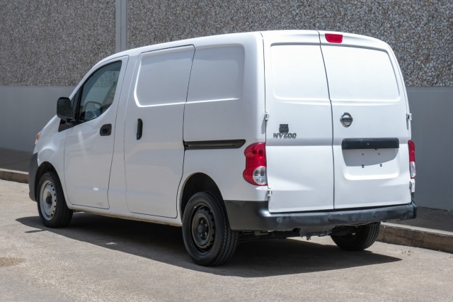 2018 Nissan NV200 Compact Cargo S 14