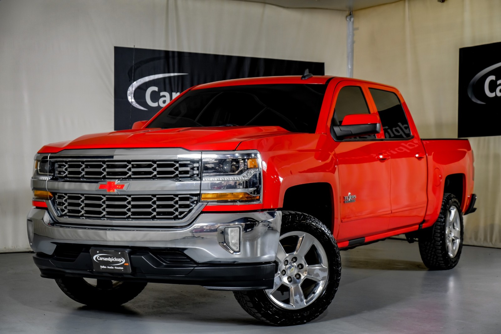 2017 Chevrolet Silverado 1500 LT 4