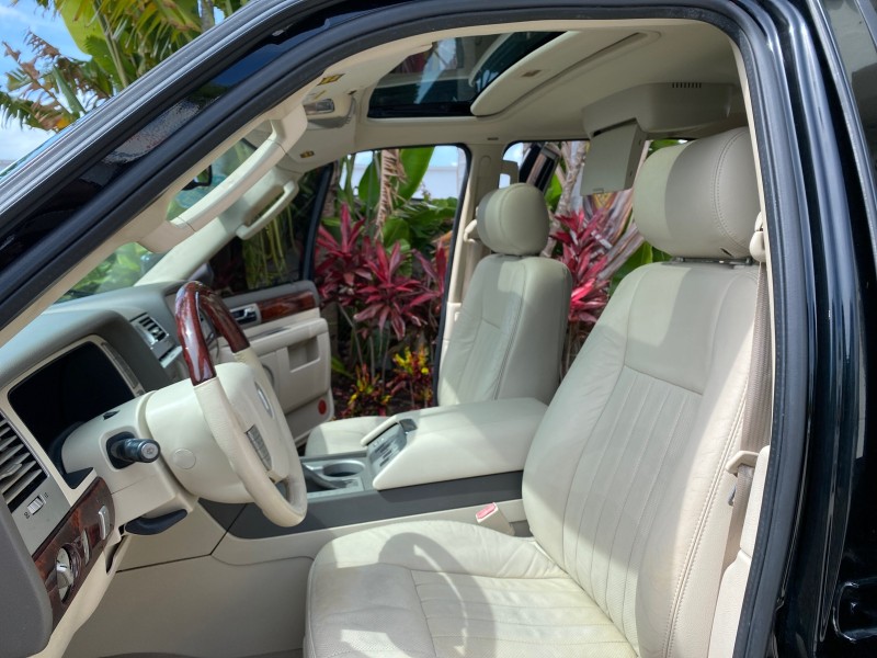 2004 Lincoln Navigator LOW MILES 67,511 SUNROOF in ,