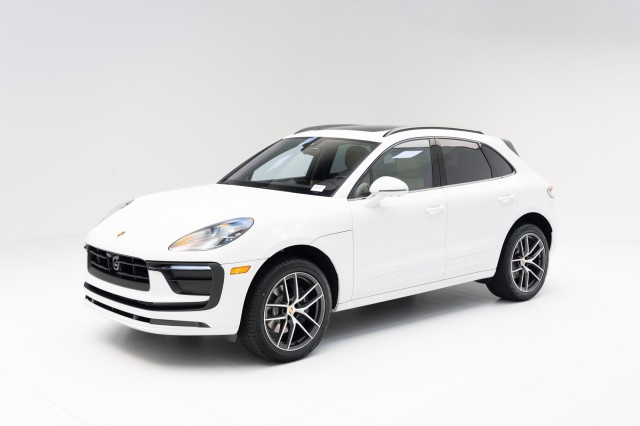 2025  Macan  in , 