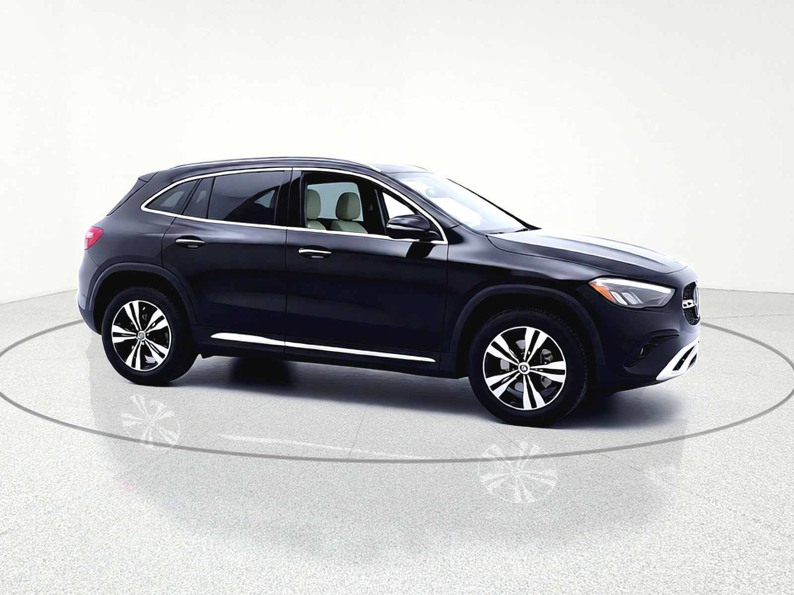 New 2026 Night Black Mercedes-Benz GLA 250 image 10