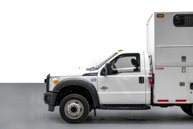 2012 Ford F-550 XL 10