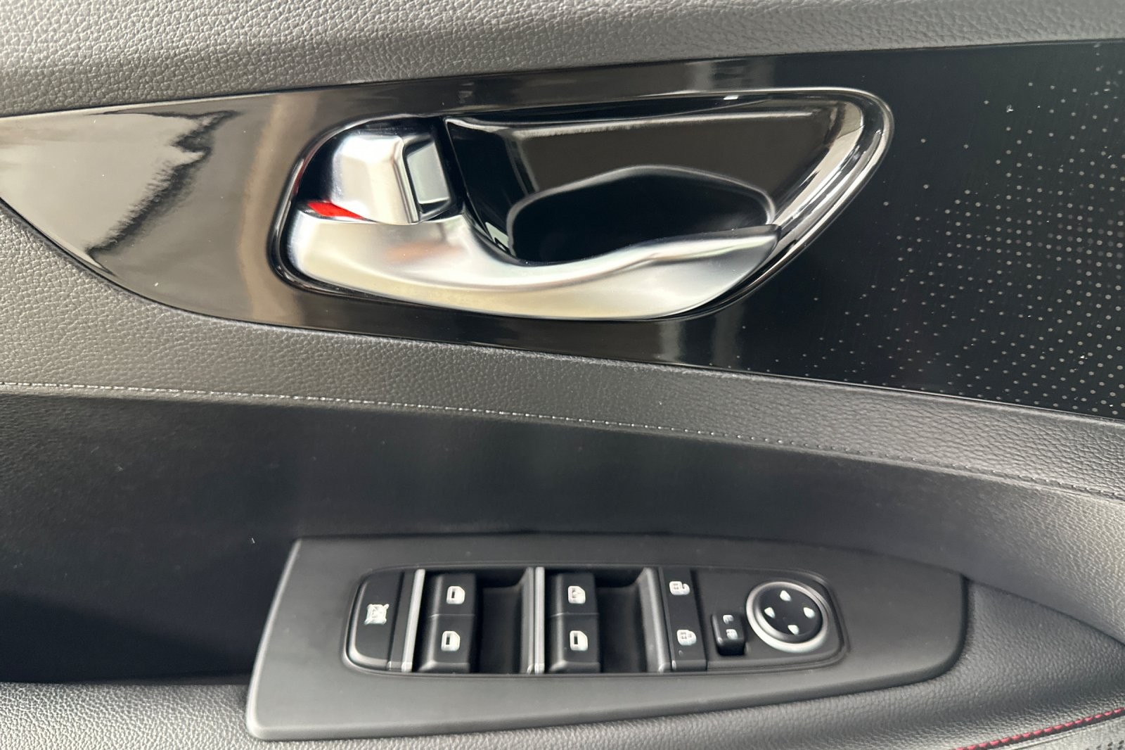 Used 2023 WHITE Kia GT DCT image 10