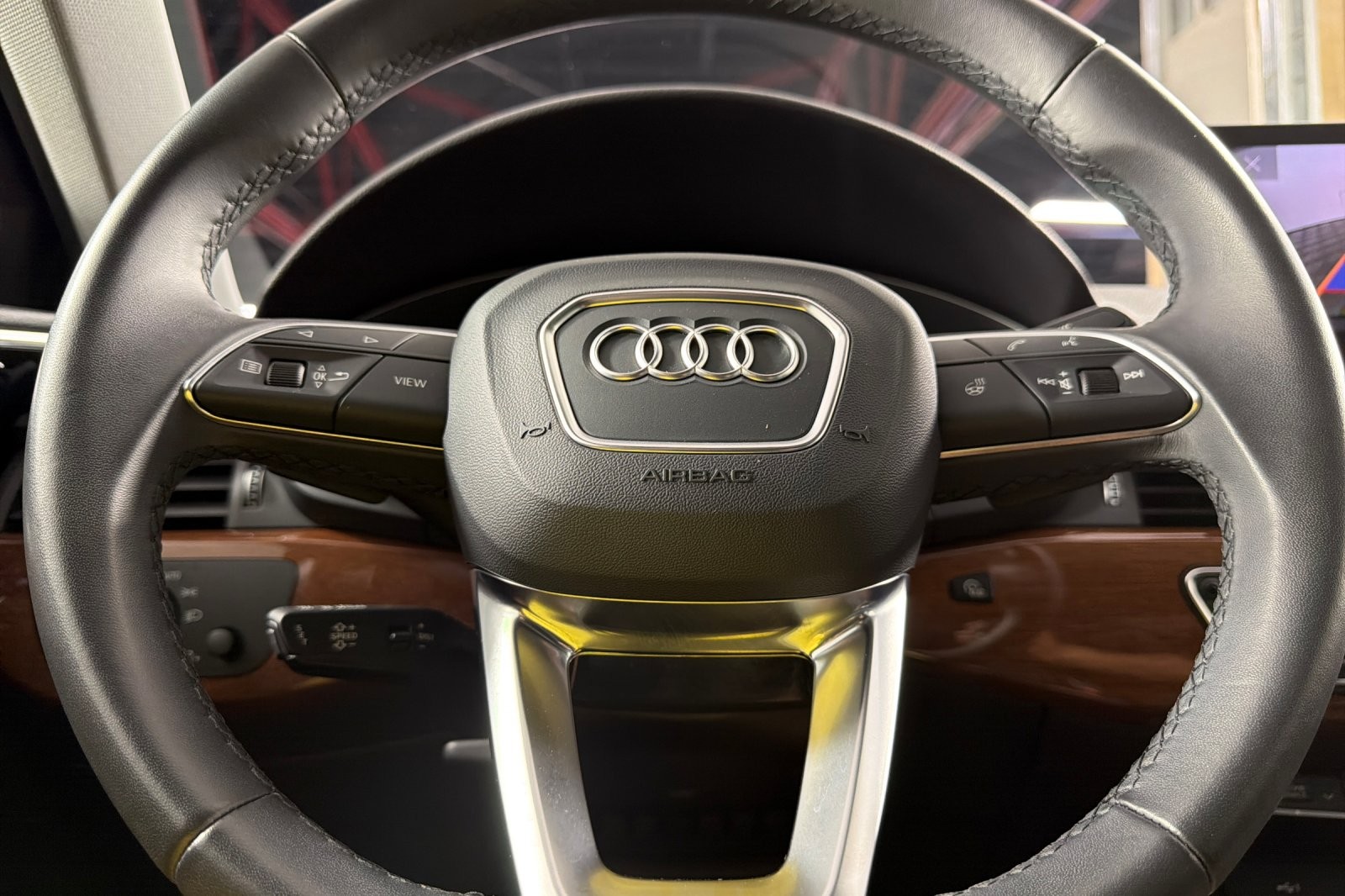 Used 2024 Mythos Black Metallic Audi Premium 40 TFSI quattro image 21