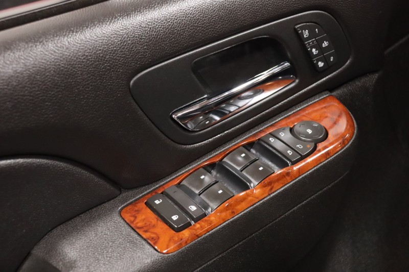 2011 Chevrolet Avalanche 4WD LTZ 4DR Truck in , 