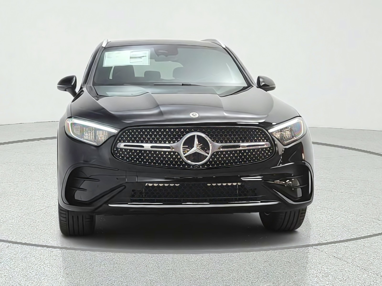 New 2027 Black Mercedes-Benz GLC 300 SUV image 2