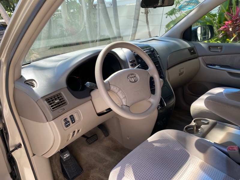2006 Toyota Sienna VAN LE LOW MILES 78,653 in , 