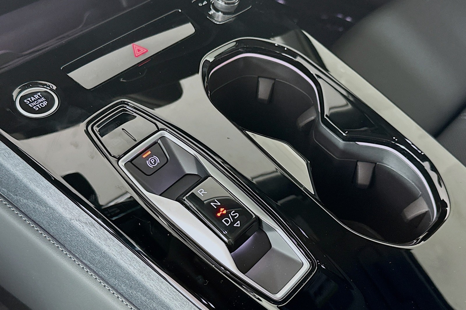 New 2026 Glacier White Metallic Audi Premium Plus image 6