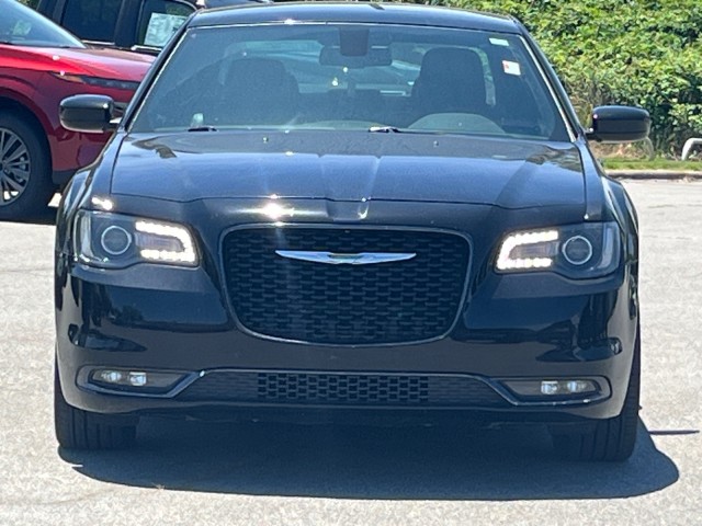 Chrysler3002