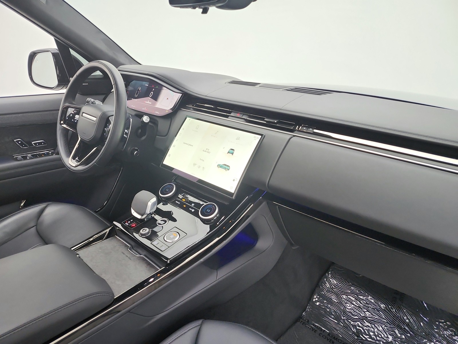 Used 2023 Varesine Blue Metallic Land Rover P530 First Edition image 27