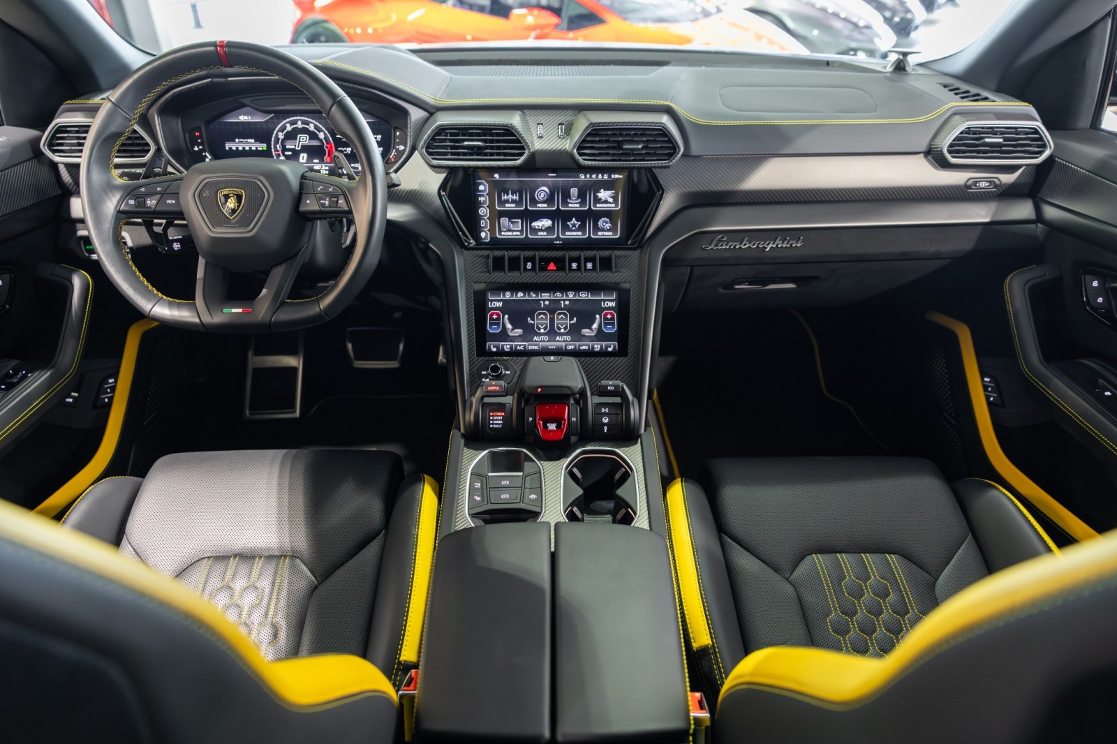 Used Car 2023 Lamborghini Urus  Performante For Sale Under $300,000 In Boerne, Texas