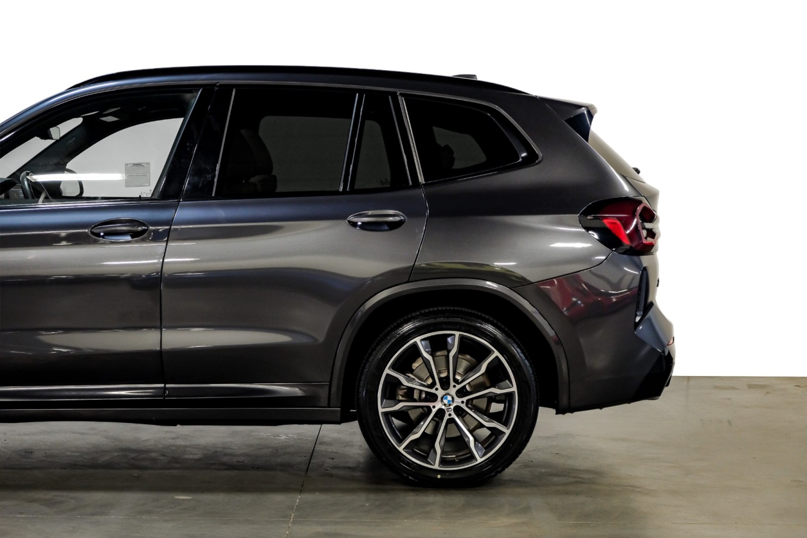 2022 BMW X3 sDrive30i MSport 20Alloys PanoRoof ConvcPkg HtdSea 11