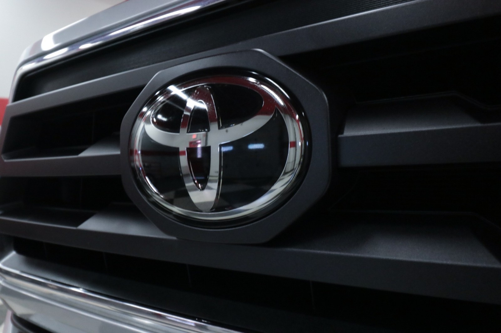 Used Car 2022 Toyota Tacoma 2wd  Sr5 For Sale Under $30,000 In Austin, Texas