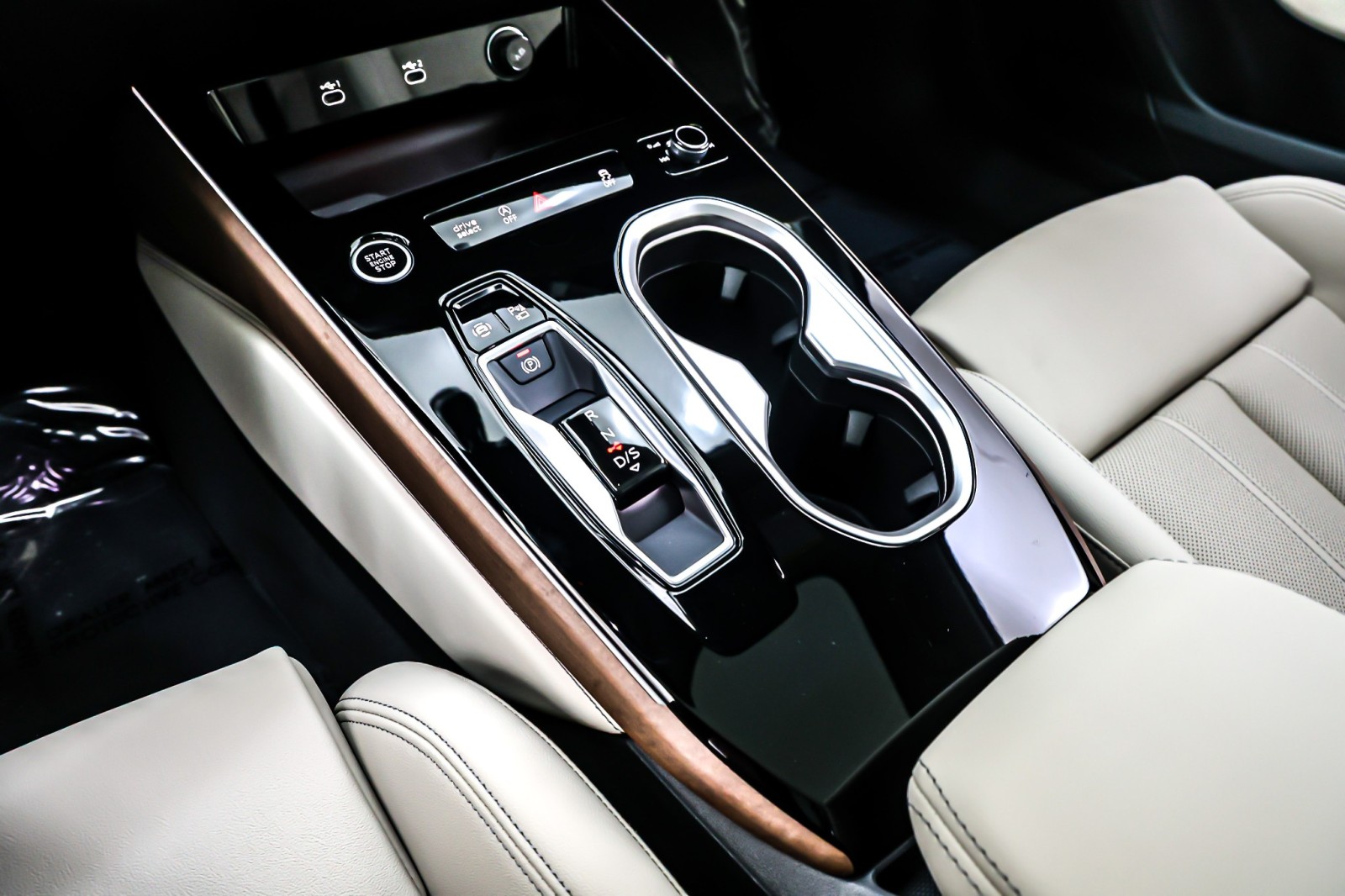 New 2026 Glacier White Metallic Audi Premium Plus quattro image 6