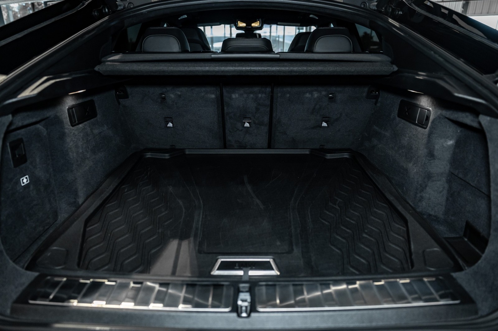 Used Car 2025 Bmw X6 M  For Sale Under $130,000 In Boerne, Texas