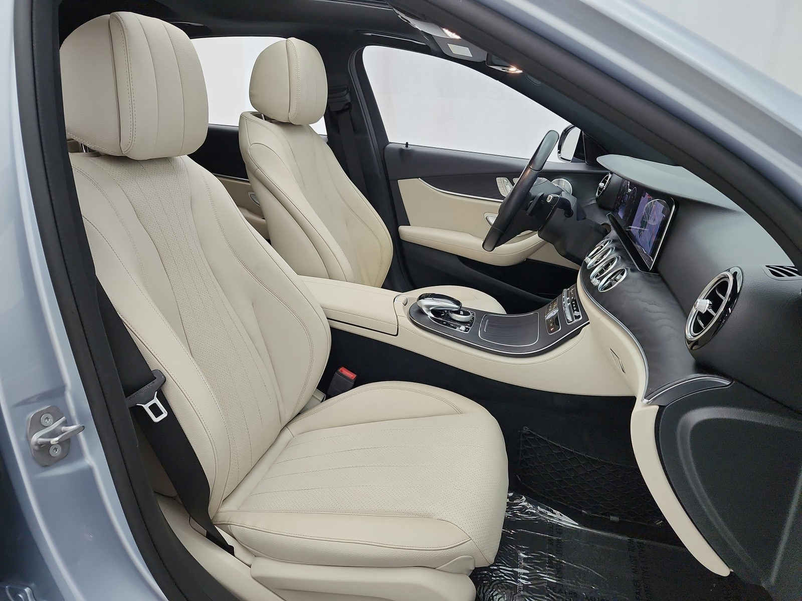 Used 2018 Diamond Silver Metallic Mercedes-Benz E 300 RWD Sedan image 26