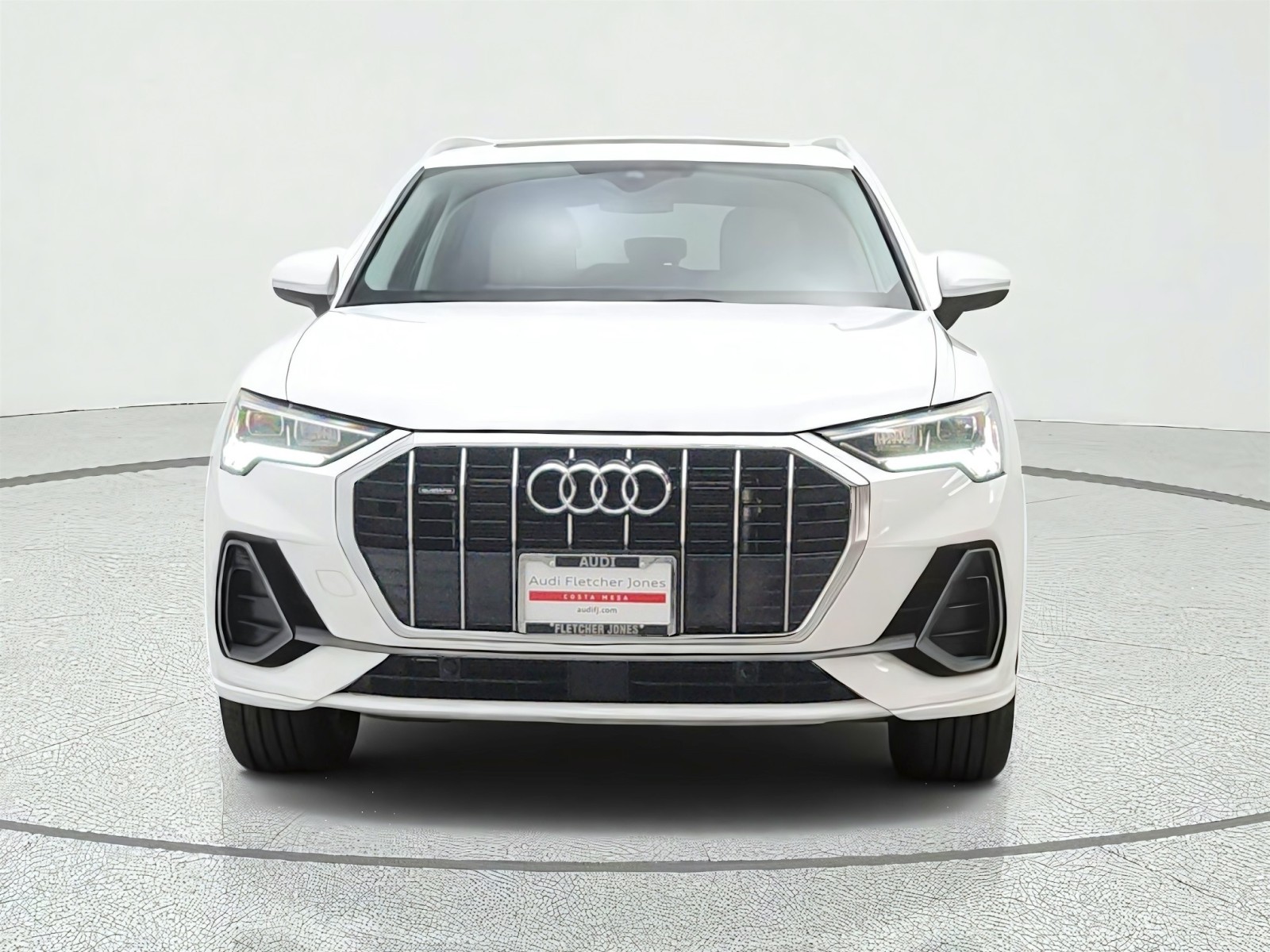 Used 2023 Ibis White Audi S line Premium image 2