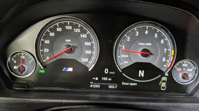 2017 BMW M4  17