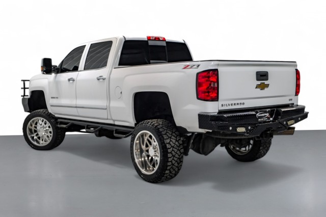 2015 Chevrolet Silverado 2500HD LTZ 8