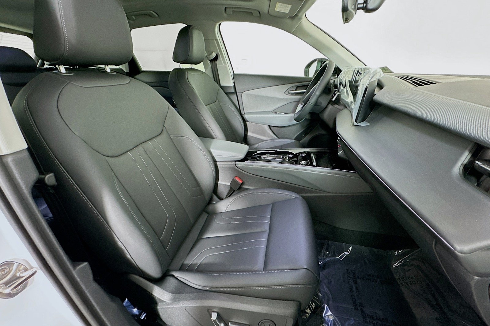 New 2026 Arkona White Audi S line image 8