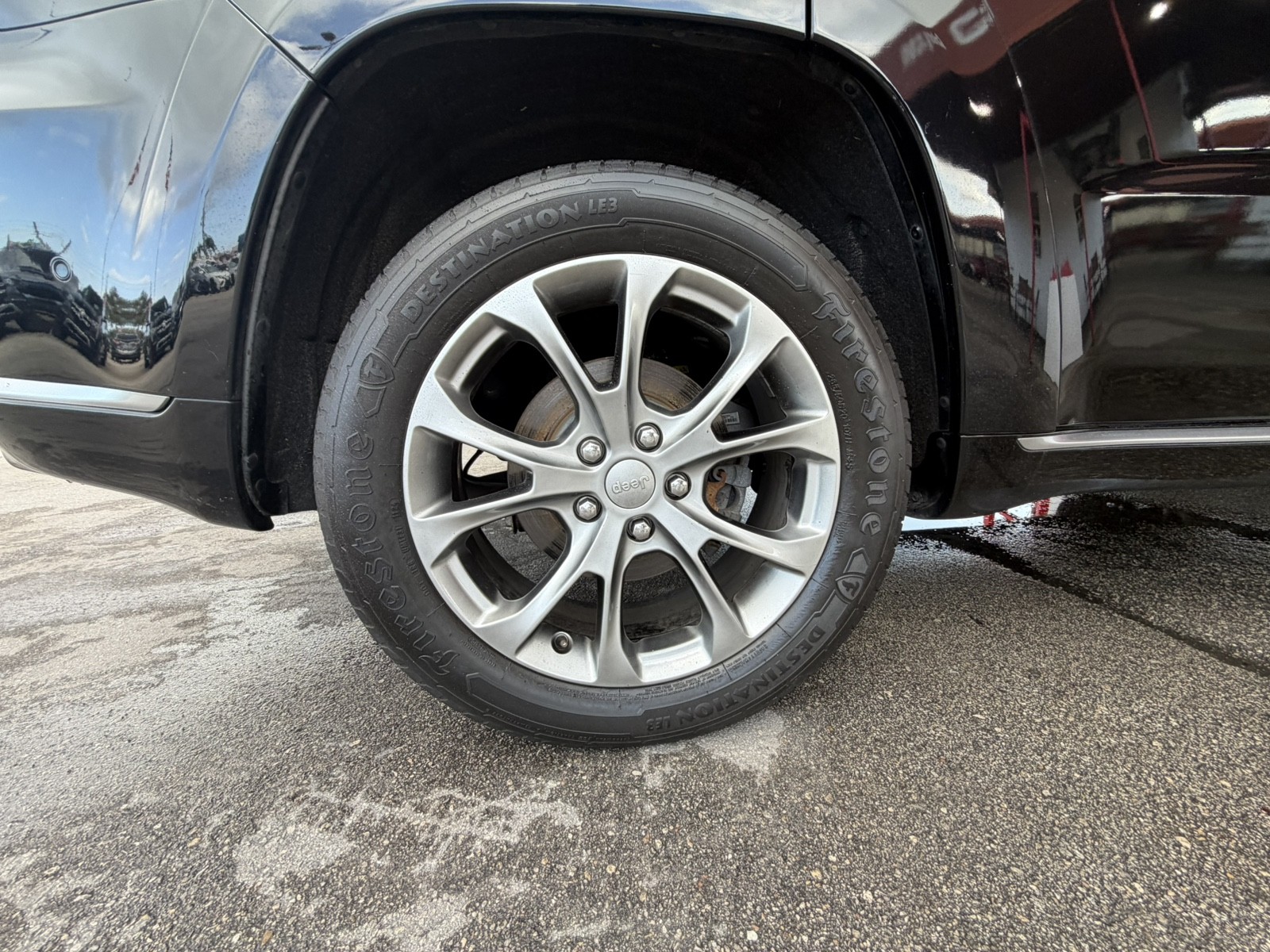 2019 Jeep Cherokee - $22,977