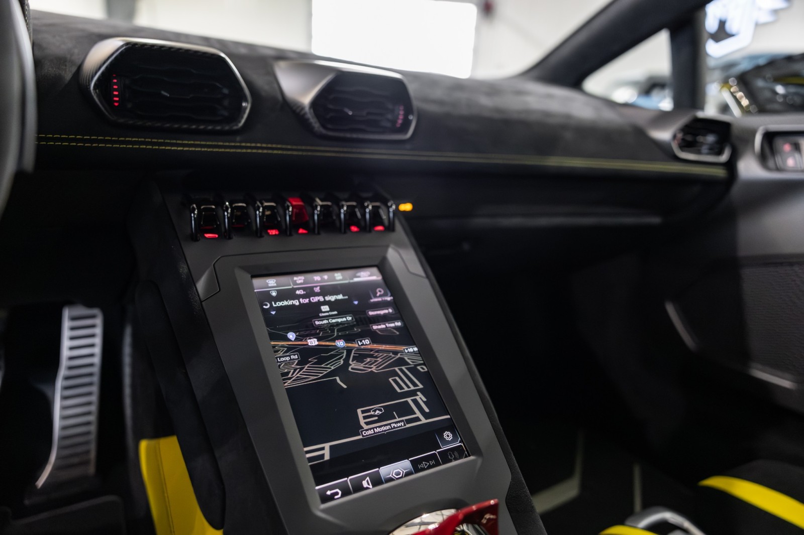 Used Car 2022 Lamborghini Huracan Sto  - $14k Giallo Belenus Paint - Sport Seats - Dark Chrome Interior For Sale Under $400,000 In Boerne, Texas
