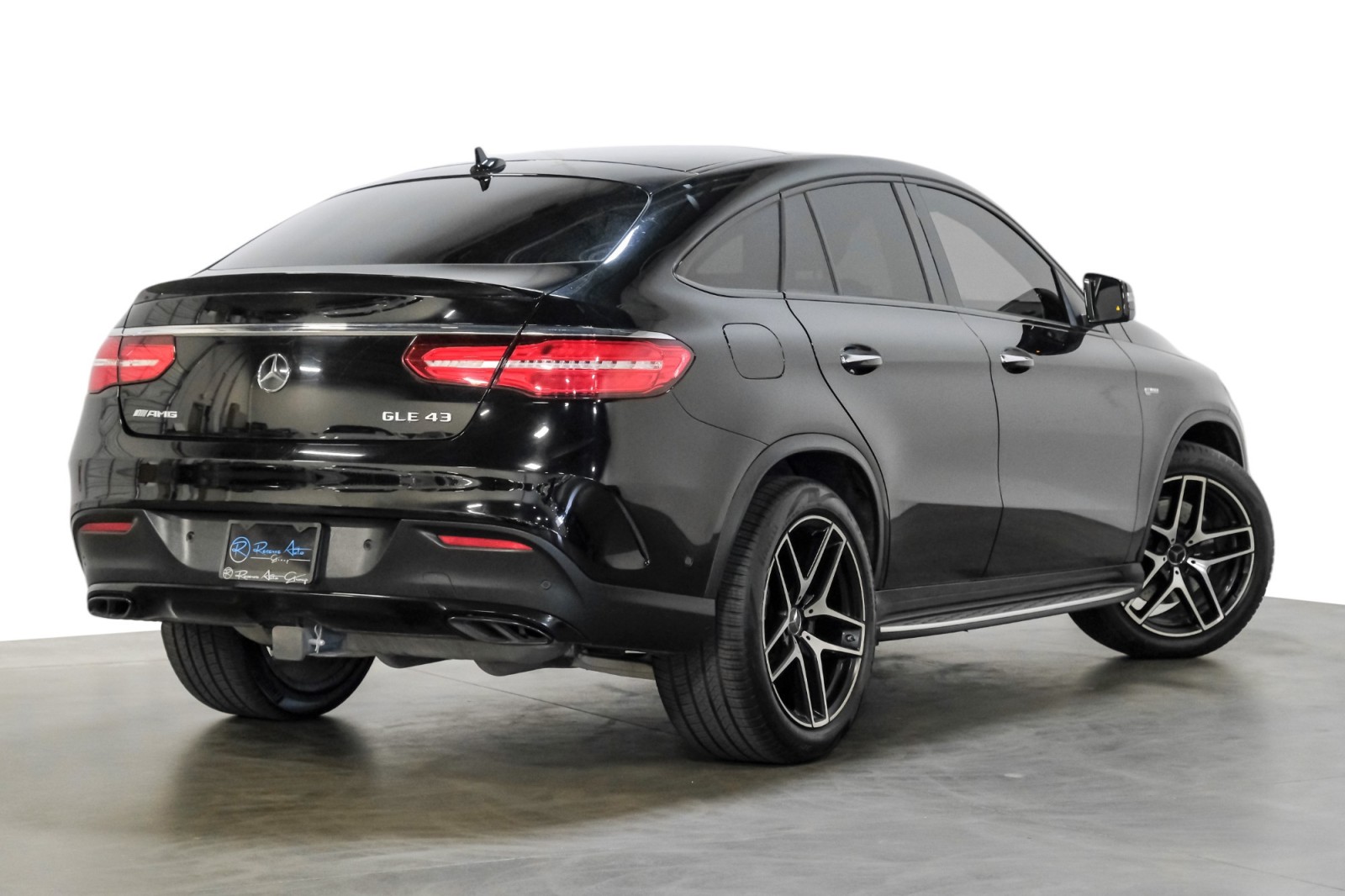 2019 Mercedes-Benz GLE 43 AMG 4MATIC Premium3pkg Nightpkg HtdACSeats 21Alloys TowHitch 7