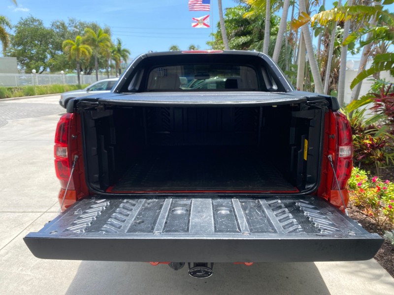 2009 Chevrolet Avalanche LT PU LOW MILES 58,696 in ,
