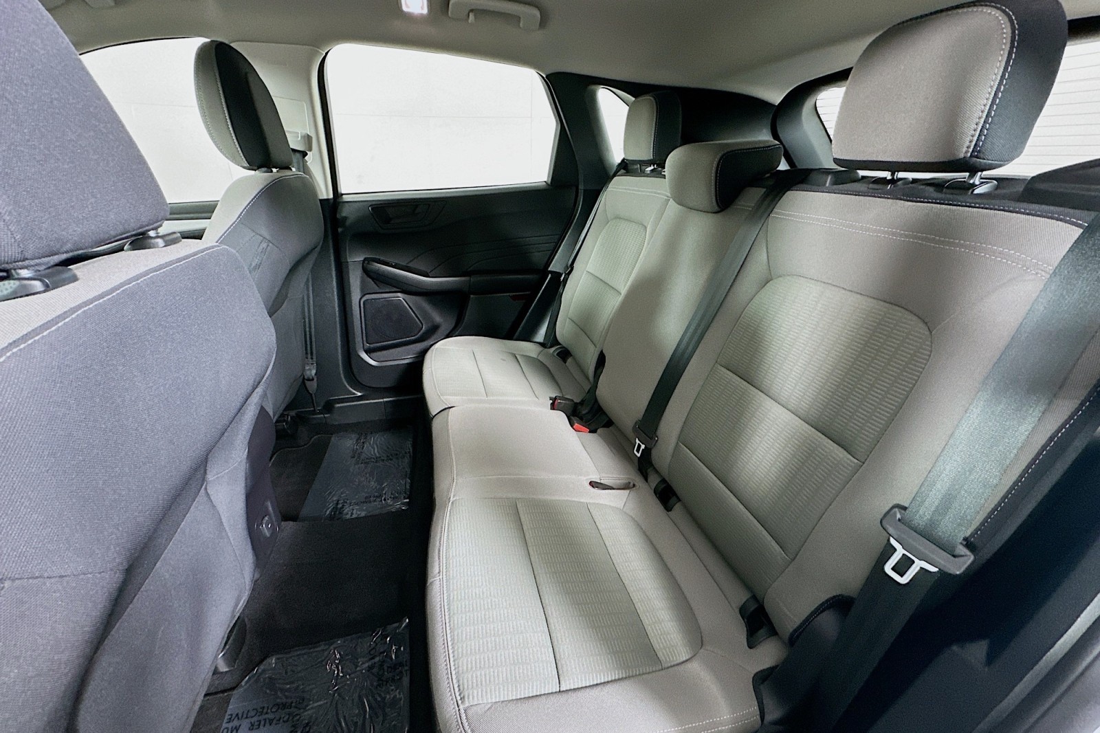 Used 2022 Oxford White Ford S image 9