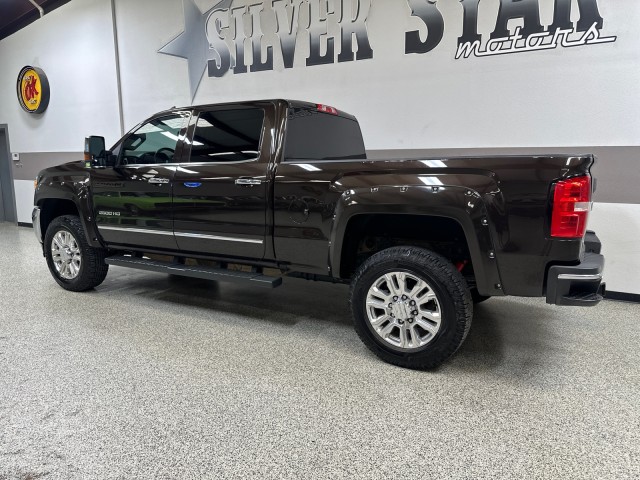 2018 GMC Sierra 2500HD SLT 4WD Duramax in , 