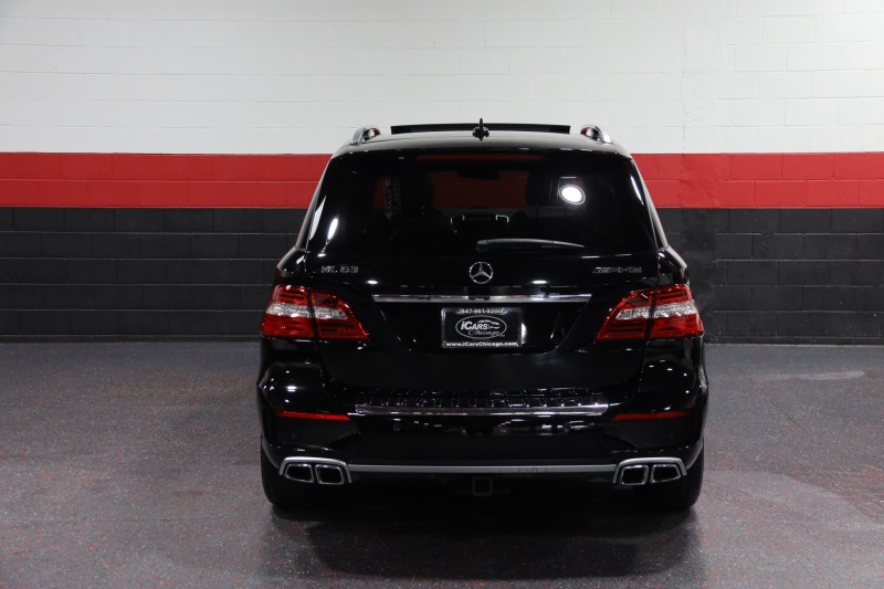 2014 Mercedes-Benz ML63 AMG Designo w/Performance Package 4-Matic 4dr Suv in , 