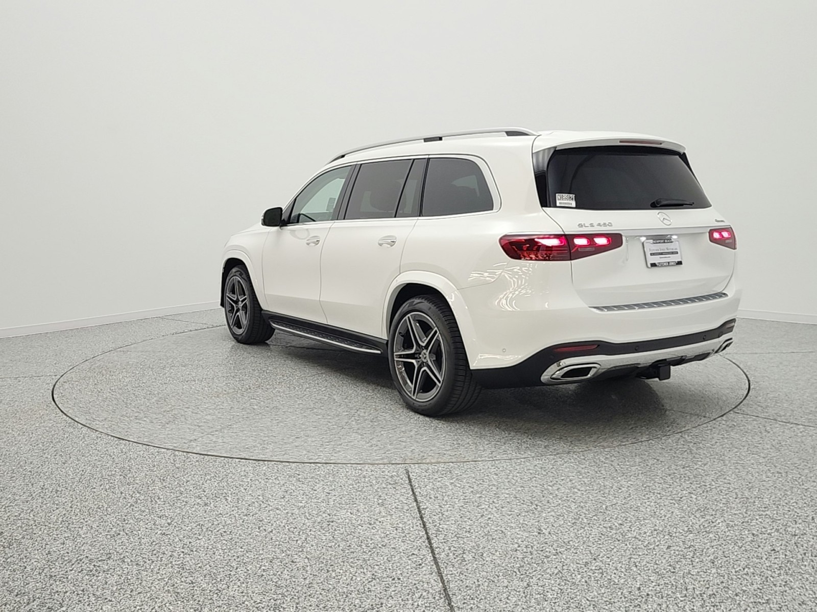 New 2026 Polar White Mercedes-Benz GLS 450 image 7