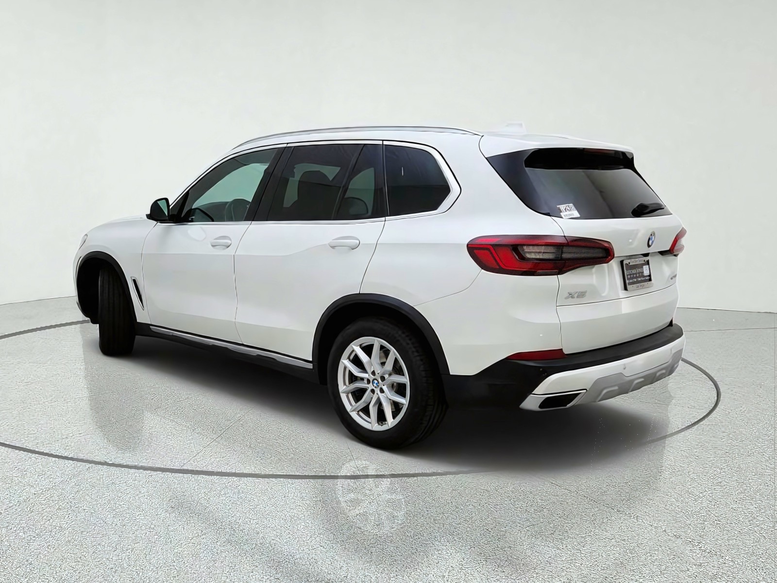 Used 2020 Alpine White BMW sDrive40i image 12