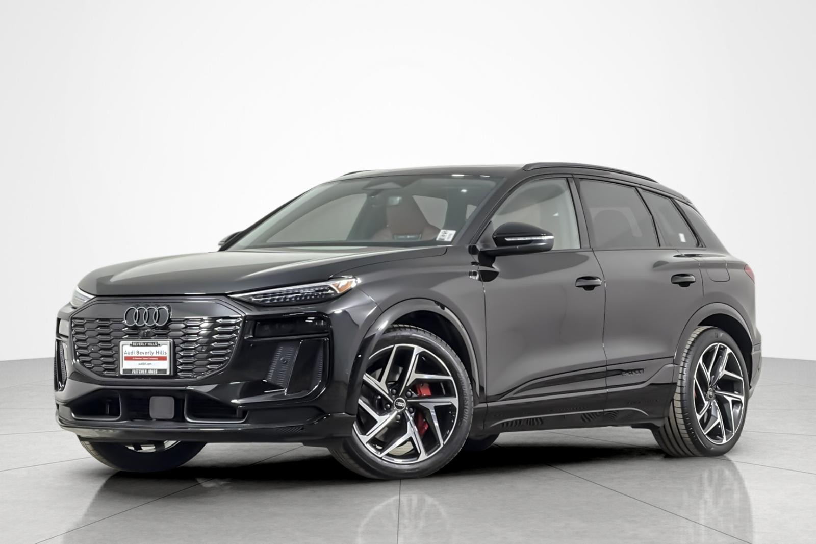 2025 Audi SQ6 e-tron Prestige quattro
