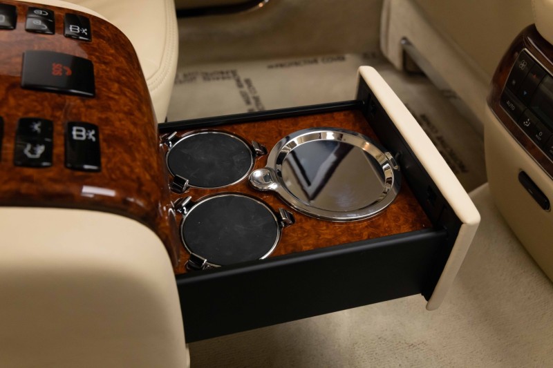 2004 Maybach 57 SWB in , 