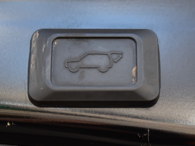 2021 Toyota RAV4 One Owner Navi Leather Moonroof Blind Spot Park Assist Lane Departure JBL Sound MSRP $38,774 44