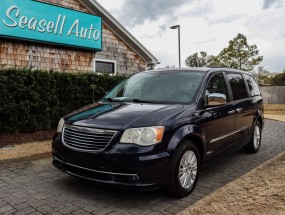 2013 Chrysler Town & Country Touring-L in Wilmington, North Carolina