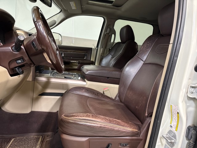 2017 Ram 3500 Laramie Longhorn 4WD Cummins MegaCab in ,