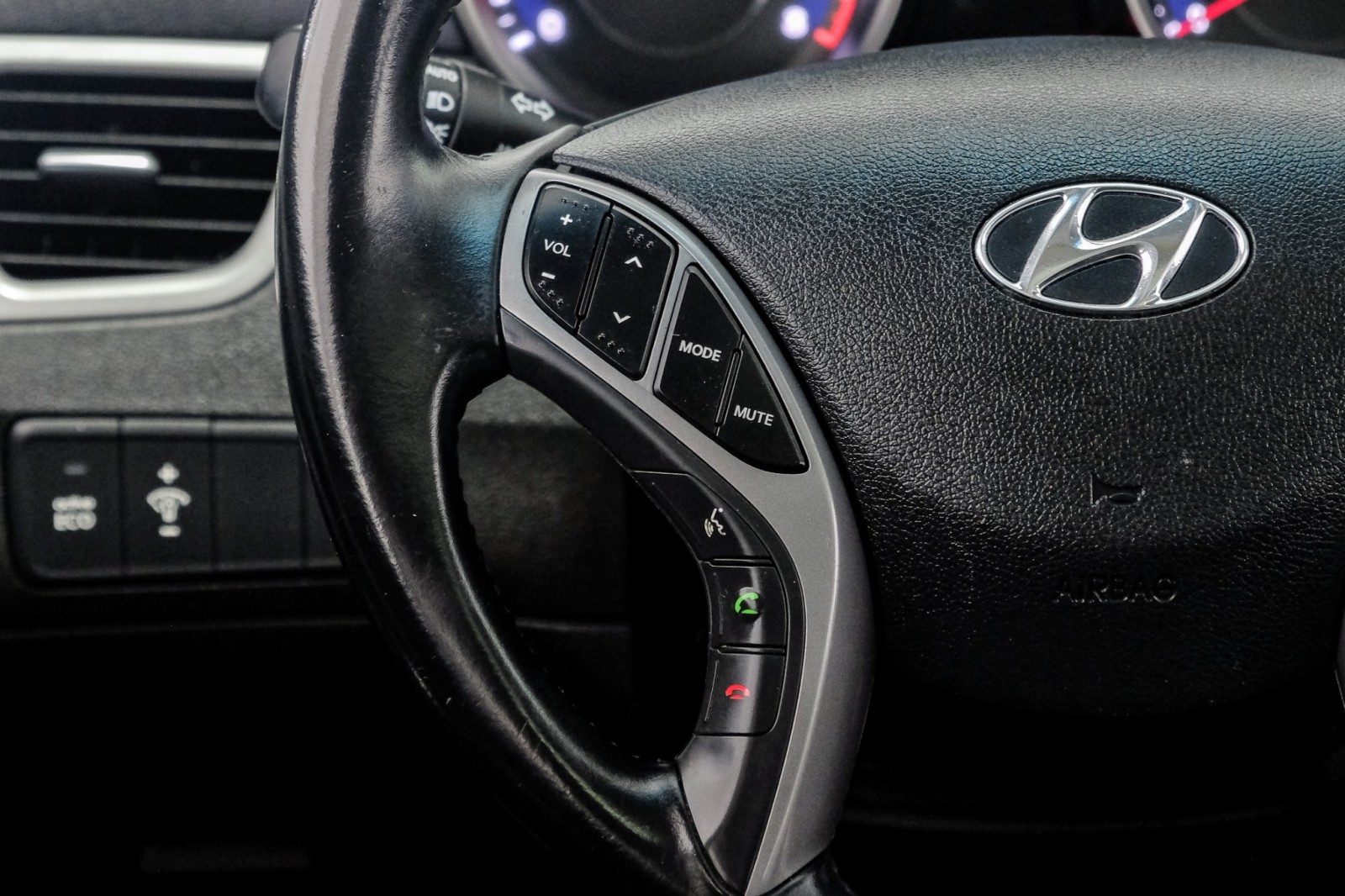 2015 Hyundai Elantra SE AUTOMATIC SUNROOF REAR CAMERA BLUETOOTH CRUISE  13