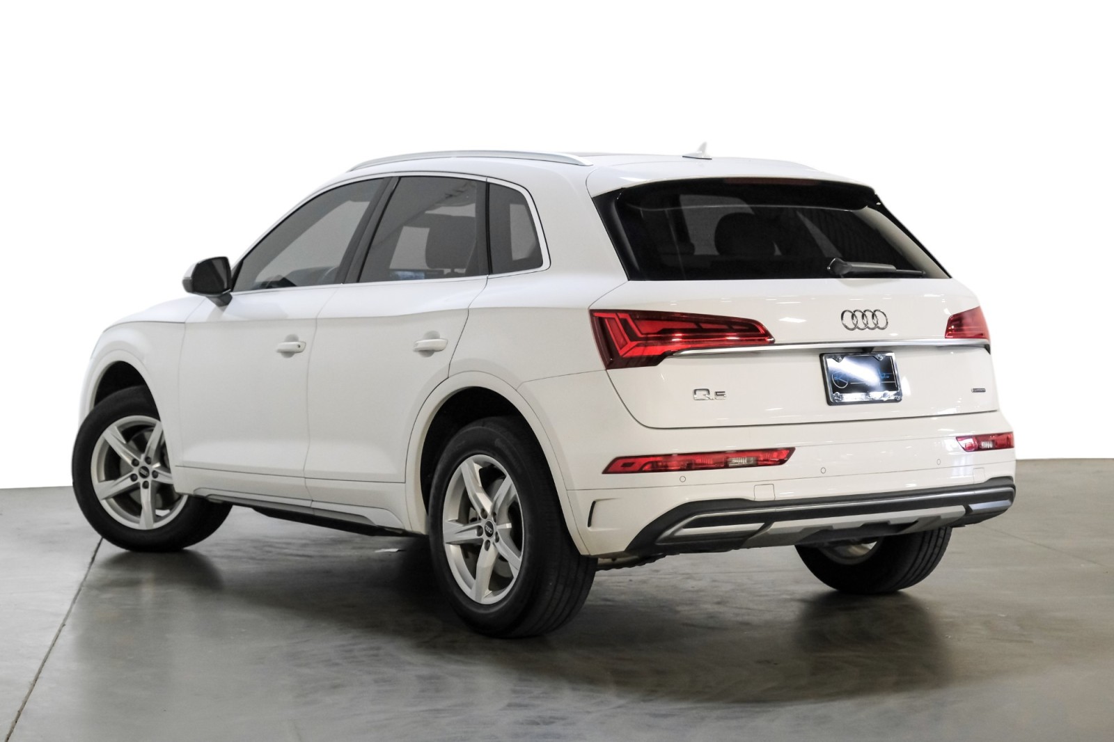 2021 Audi Q5 Premium quattro ConveniencePkg PanoRoof SportWhlPkg 9