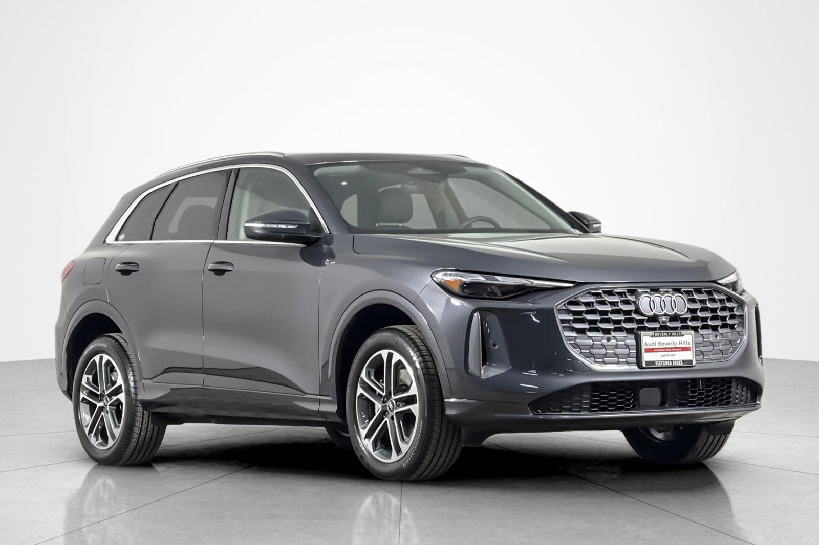 Used 2025 Tambora Gray Metallic Audi Premium 2.0 TFSI quattro image 7