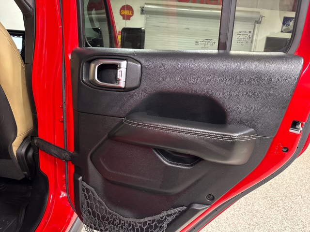 2018 Jeep Wrangler Unlimited Rubicon Custom V6 4WD 6SPEED-MT in , 